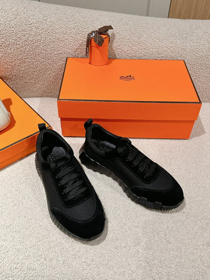 MAINLAND SNEAKER IN FULL BLACK SUEDE AND BREATHABLE MESH FABRIC