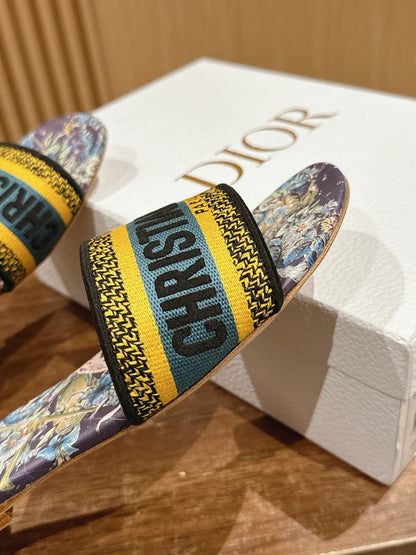 DIOR 26S SLIDE SANDALS IN PURPLE FLORAL MULTICOLOR LOGO STRAP