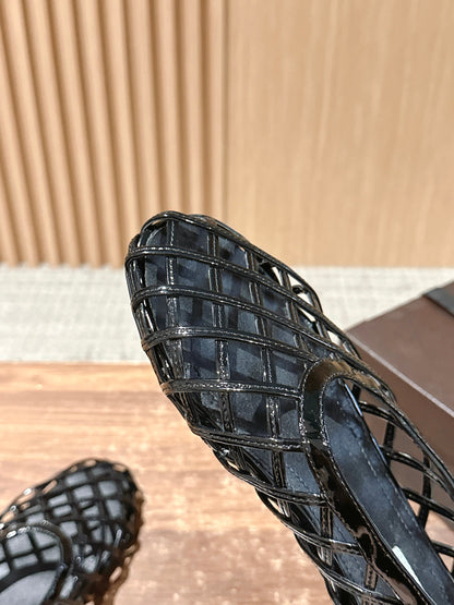 ALAIA MESH BALLET FLATS 25S IN BLACK LAMBSKIN