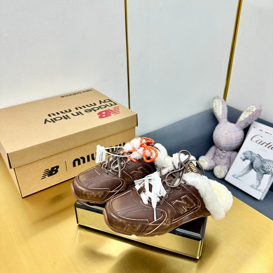 MIUxNB 530 SNEAKER MULES IN BROWN CALFSKIN SHEARLING