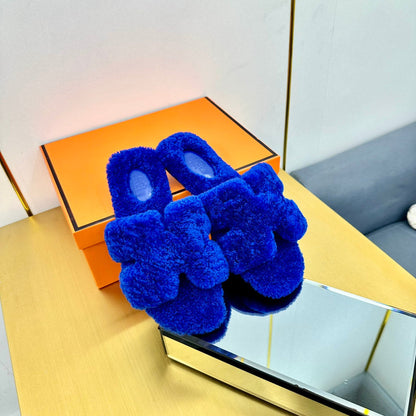 0RAN SHEARLING SANDALS INDIGO BLUE