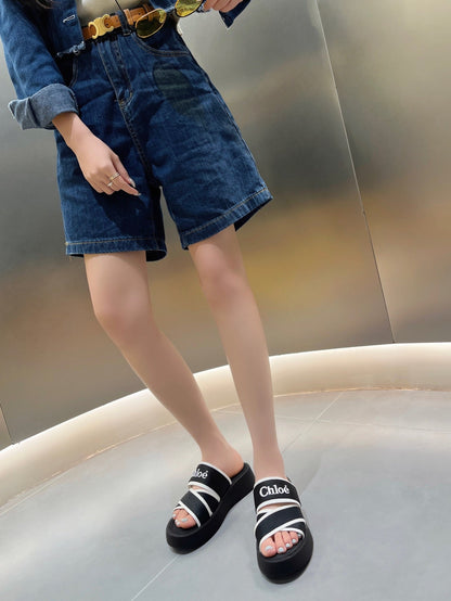 CHLOÉ PLATFORM SANDALS IN BLACK MIX WHITE DENSITY KNIT