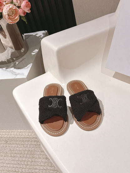 CELINE 25S LYMPIA TWISTED SANDAL IN BLACK SPONGE FABRIC
