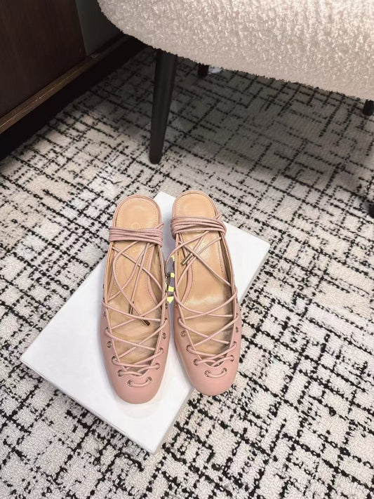 CHLOÉ 26S LACE-UP HEELS 60 MM IN NUDE PINK CALFSKIN