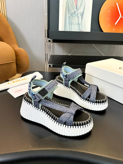 CHLOÉ NAMA WEDGE SANDALS IN GREY FABRIC AND WHITE RUBBER
