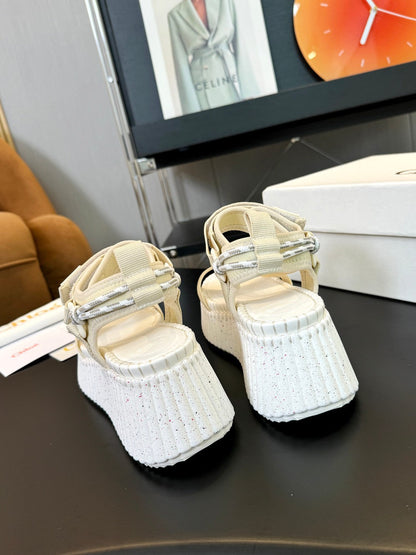 NAMA WEDGE SANDALS IN BEIGE FABRIC AND WHITE RUBBER