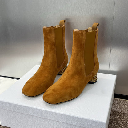 DIOR 25S ANKLE BOOT IN SADDLE BROWN SUEDE