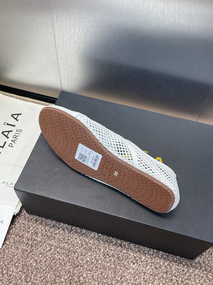 ALAIA MESH MARY JANE BALLET FLATS 25S IN WHITE FABRIC