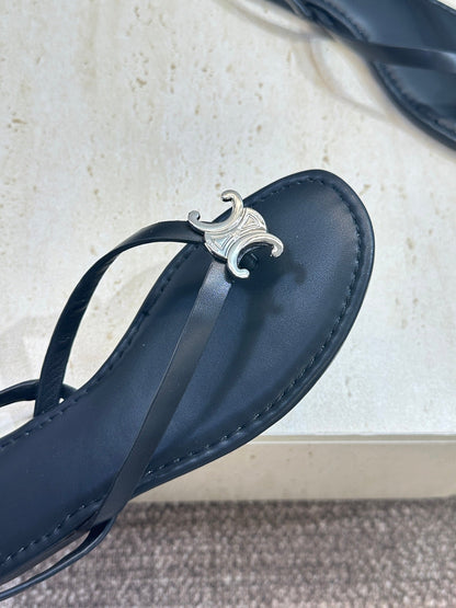 CELINE 26S THONG SANDALS IN BLACK CALFSKIN
