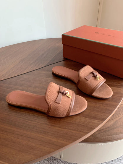 LP 26S SUMMER CHARMS SLIDES IN CARAMEL BROWN CANVAS AND CALFSKIN GOLD HARDWARE
