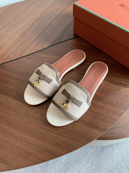 LP 26S SUMMER CHARMS SLIDES IN BEIGE CANVAS AND TAUPE BROWN CALFSKIN GOLD HARDWARE
