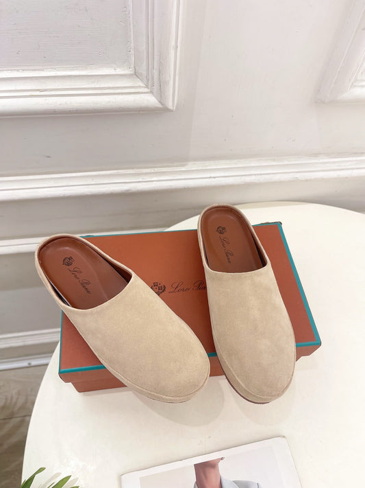 LP 25S MULES IN WARM BEIGE SUEDE