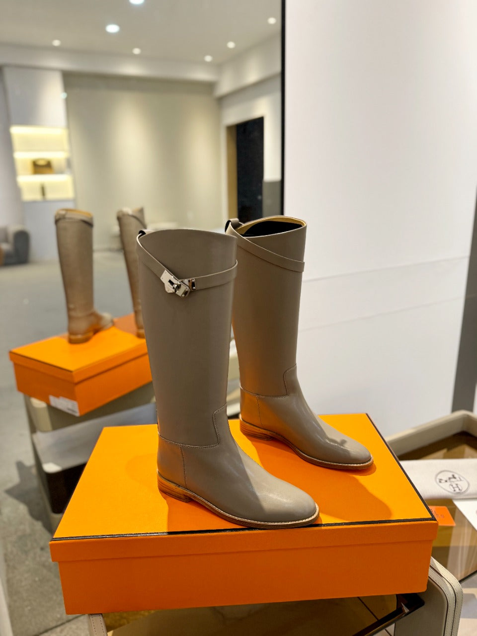 STIVALI JUMPING IN PEANUT BROWN CALFSKIN